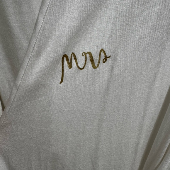 Kate Spade Bridal Robe - Picture 3 of 6